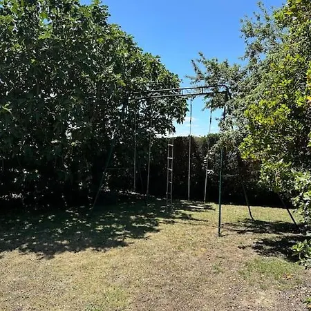 Gorgeous 5 Bedroom With Air Con, Heated Pool And Garden For 12 ヴィラ Villemoustaussou