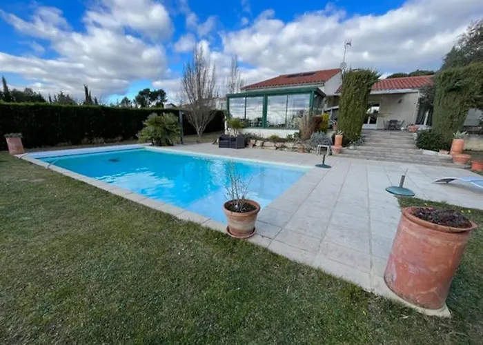 Gorgeous 5 Bedroom With Air Con, Heated Pool And Garden For 12 Villa *