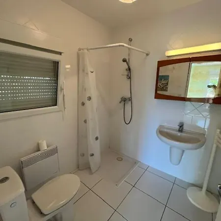 Gorgeous 5 Bedroom With Air Con, Heated Pool And Garden For 12 * Villemoustaussou